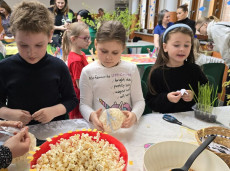 Ještě foto z vítání jara a z jarmarku