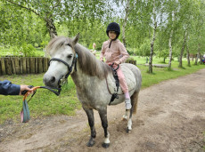 Třída 1.B v Apolence