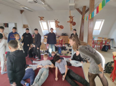 Kreativní učení v 7. C podruhé aneb ve středověké mučírně