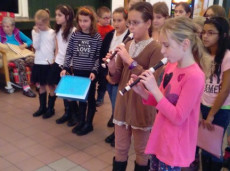 Rozdáváme radost 4.A - Domov pro seniory U Kostelíčka